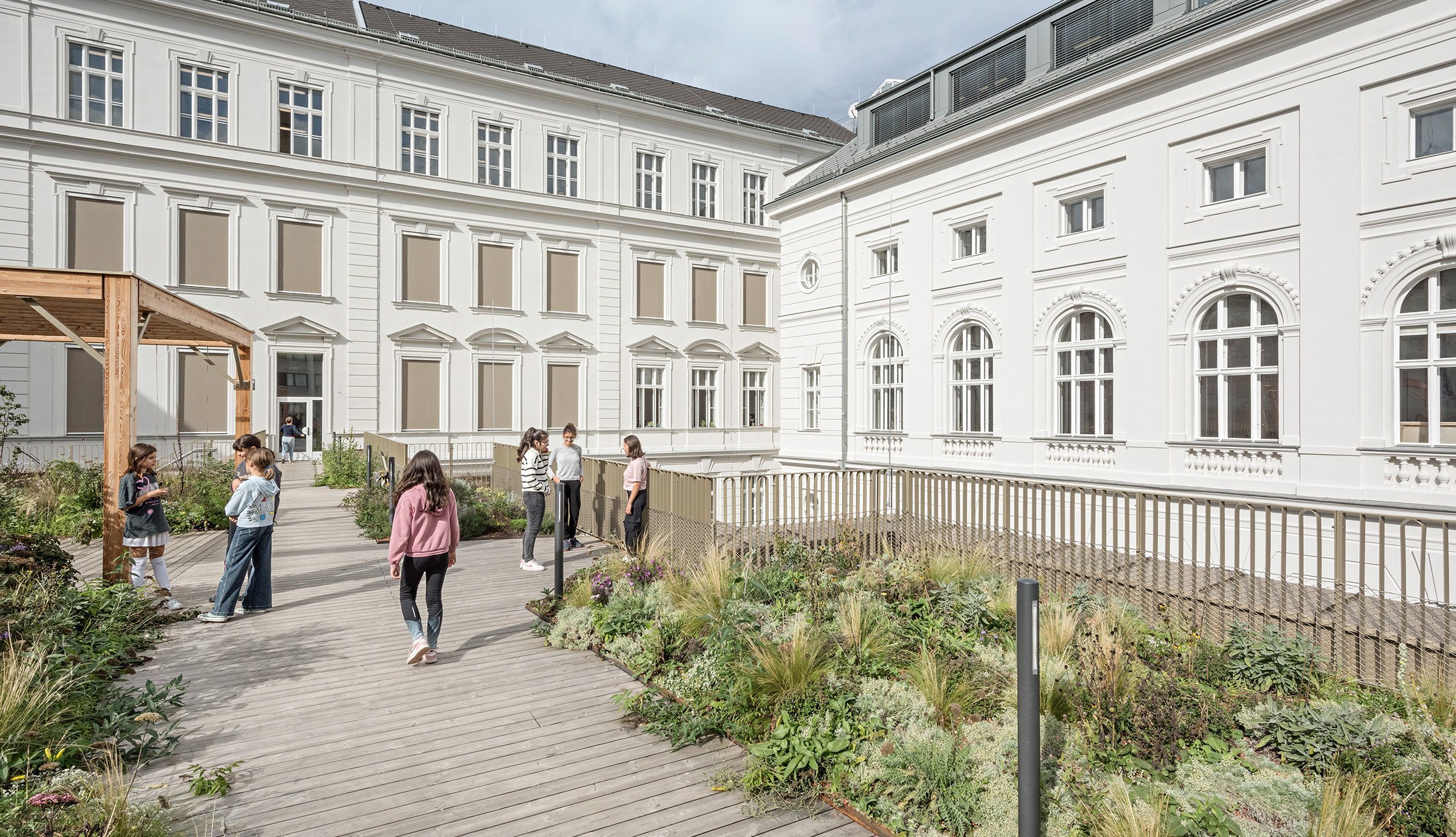 Dachterrasse BG/BRG Zirkusgasse