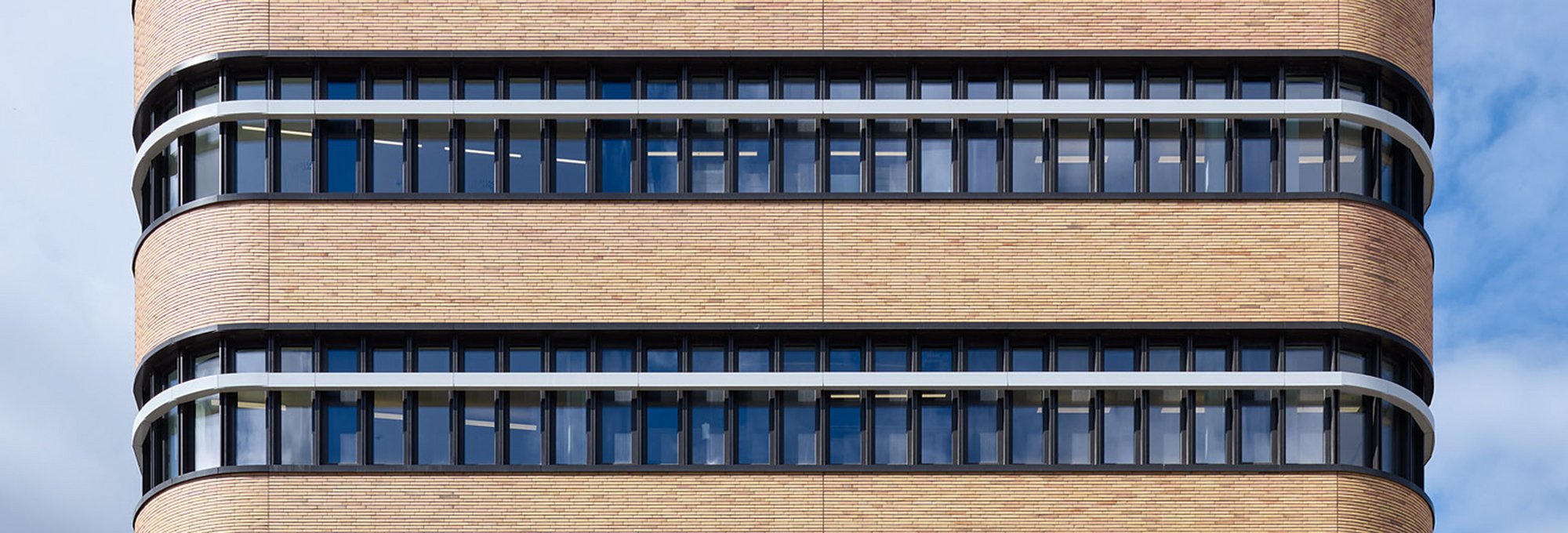 Biologiezentrum St. Marx - Klinkerfassade