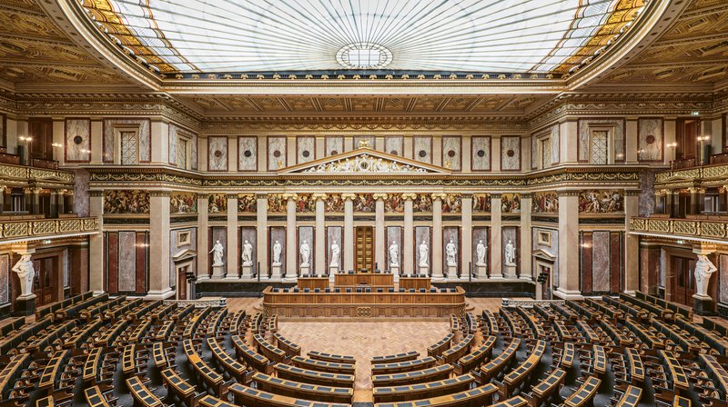 Historischer Sitzungssaal Parlament Österreich