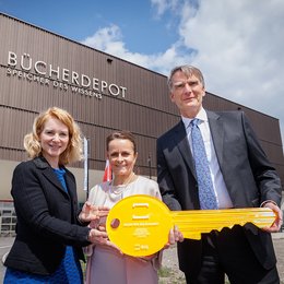 Schlüsselübergabe Bücherdepot