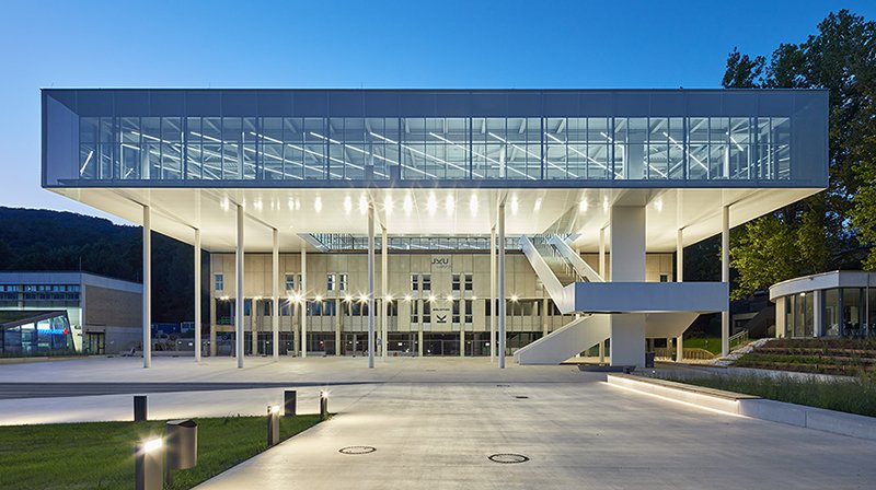 JKU - Learning Center 