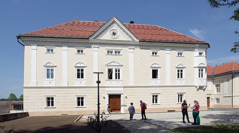 Schloß Pitzelstätten