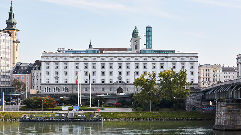 Transzendenzaufzug Kunstuni Linz