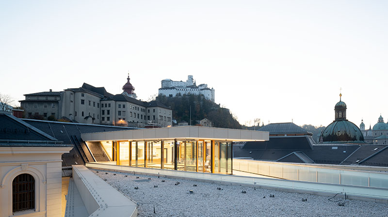 Dachterrassen-Café am Justizgebäude Salzburg