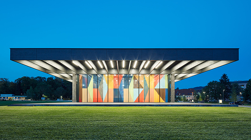 JKU Kepler Hall - Nacht