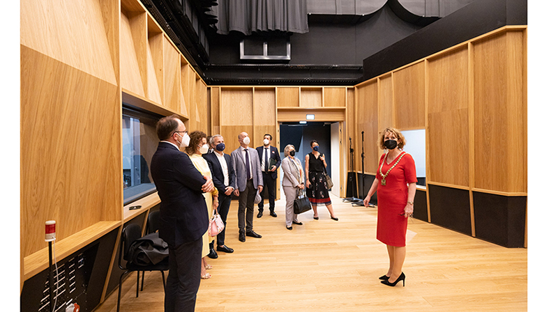 Führung durch das Future Art Lab