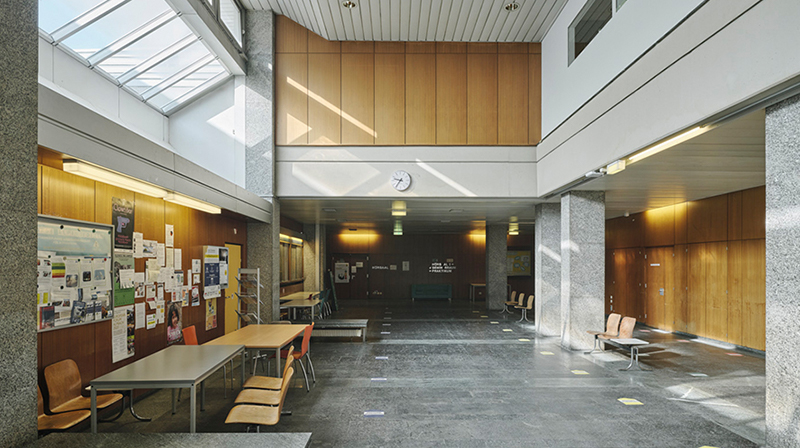 Vorklinik Graz - Foyer