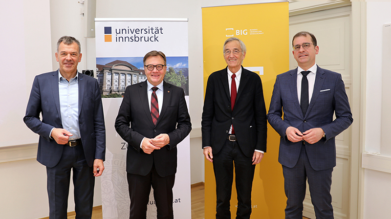 Gruppenfoto mit Bürgermeister Georg Willi, Landeshauptmann Günther Platter, Uni-Innsbruck-Rektor Tilmann Märk und BIG CEO Hans-Peter Weiss