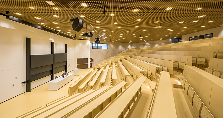 Großer Hörsaal im neuen Studienzentrum der Montanuniversität Leoben