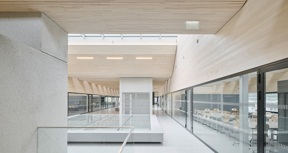 Aufstockung HTL Bau und Design