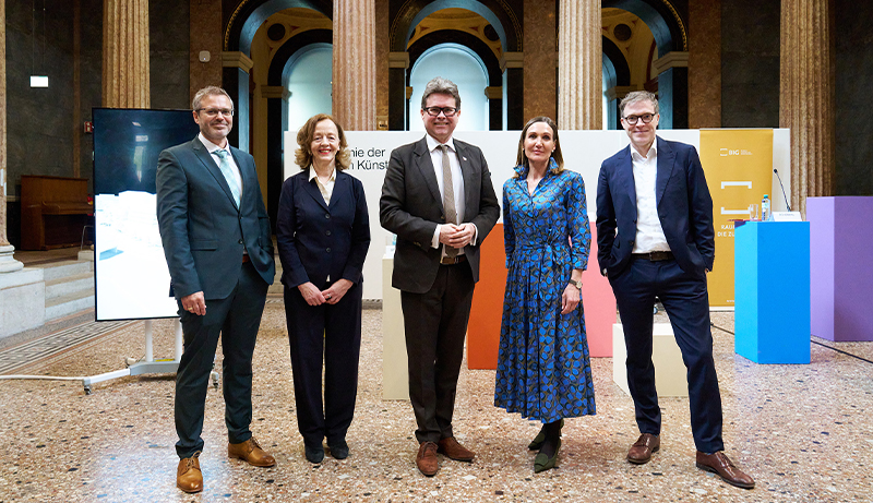Gruppenfoto Wettbewerbsergebnis Ballonhalle