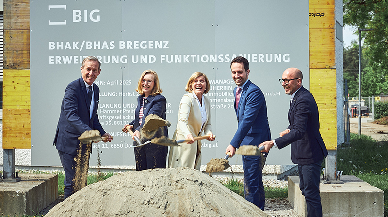 Spatenstich zur Erweiterung der HAK/HAS Bregenz