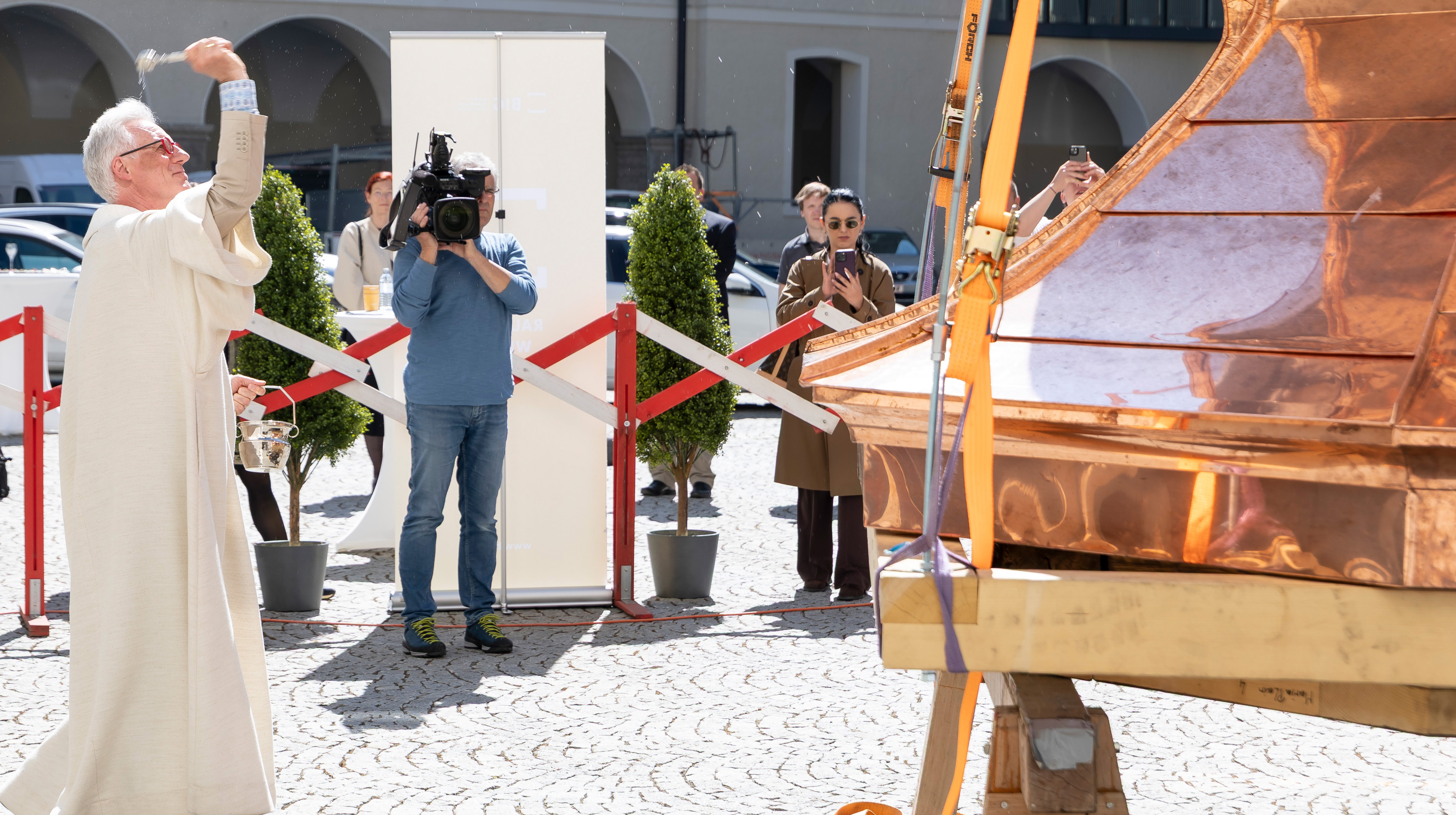 Segnung des neuen Turmhelm für das Sacellum